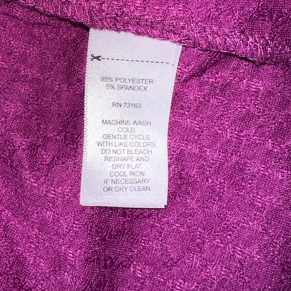 Cupio monochromatic jumpsuit with attached belt - Picture 4 of 5